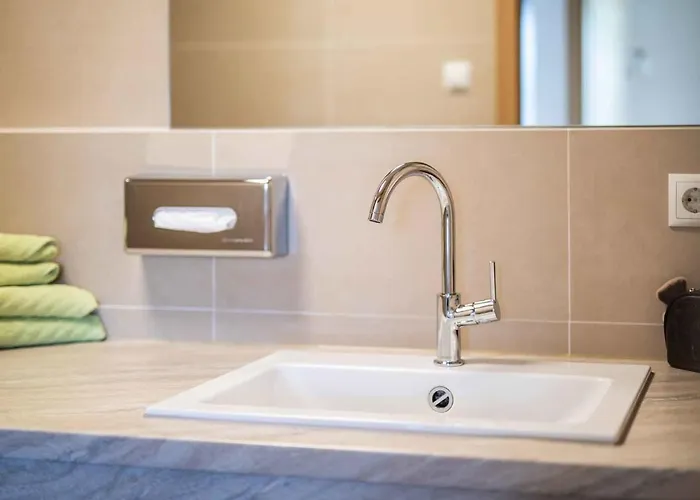 Edith-1 By Interhome Appartement